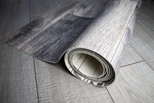 МОНТАЖ НА ПВЦ НАСТИЛКИ