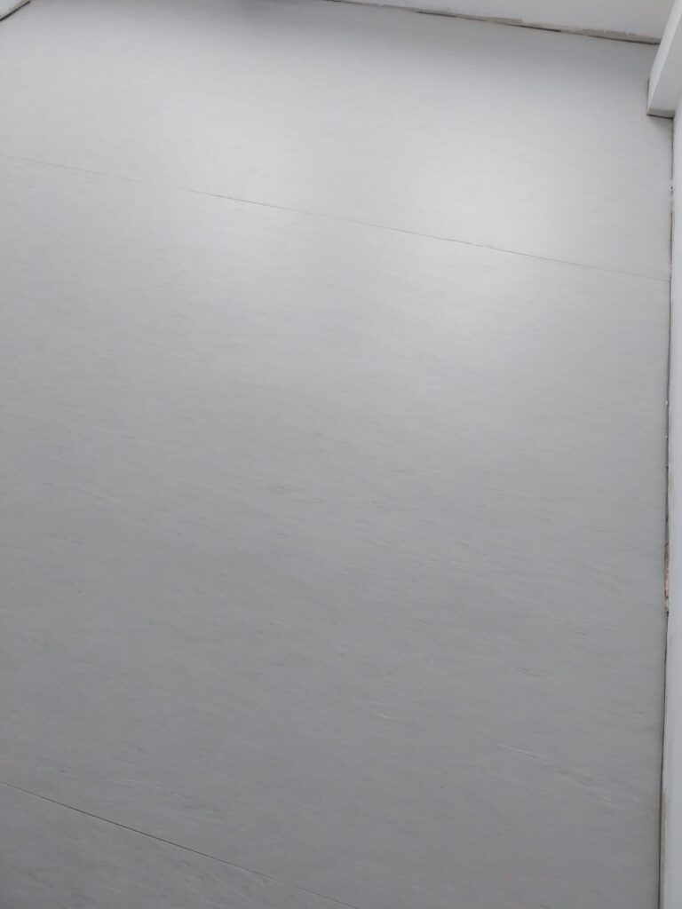 Монтаж на PVC настилка